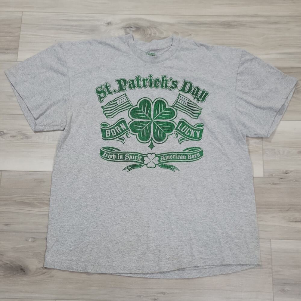 St. Patrick's Day Graphic T-Shirt Men's 2XL Gray Short Sleeve
